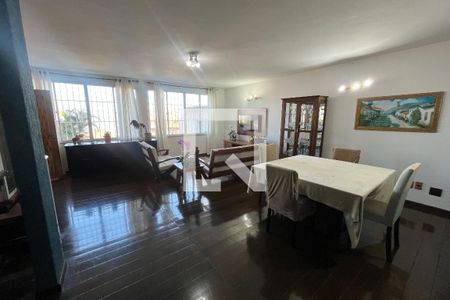 Casa para alugar com 6 quartos, 580m² em Jardim Guanabara, Rio de Janeiro