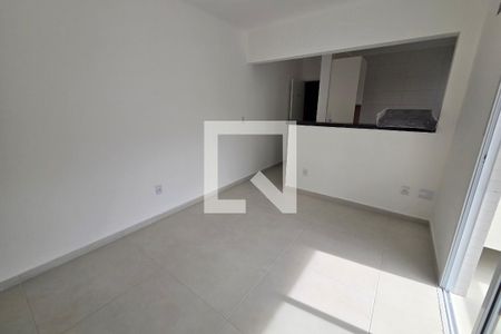 Sala de apartamento para alugar com 2 quartos, 70m² em Canto do Forte, Praia Grande