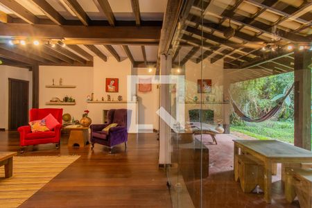 Sala de casa de condomínio para alugar com 4 quartos, 2200m² em Vila Appia Antica, Cotia