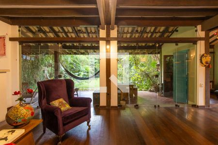 Sala de casa de condomínio para alugar com 4 quartos, 2200m² em Vila Appia Antica, Cotia