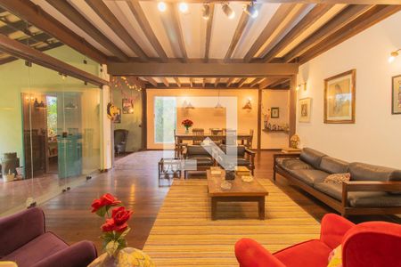 Sala de casa de condomínio para alugar com 4 quartos, 2200m² em Vila Appia Antica, Cotia