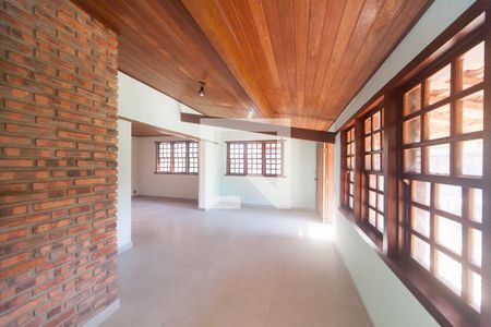sala de casa de condomínio para alugar com 3 quartos, 220m² em Vila D’el Rey, Nova Lima