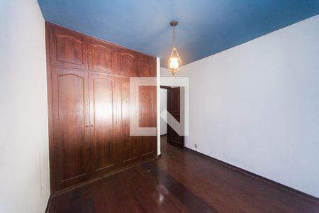 quarto 1 de casa de condomínio para alugar com 3 quartos, 220m² em Vila D’el Rey, Nova Lima