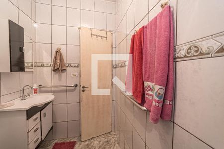 Banheiro de casa à venda com 4 quartos, 210m² em Cangaiba, São Paulo