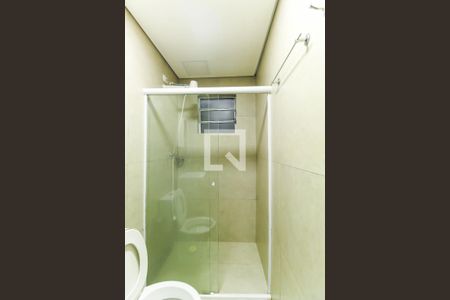 Banheiro de kitnet/studio para alugar com 1 quarto, 30m² em Mooca, São Paulo