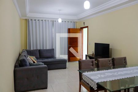 Casa à venda com 3 quartos, 153m² em Padroeira, Osasco