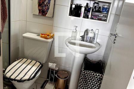 Banheiro de apartamento para alugar com 1 quarto, 25m² em Paraíso do Morumbi, São Paulo