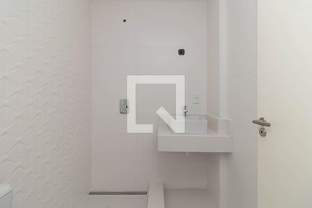 Banheiro do Quarto 1 de apartamento para alugar com 3 quartos, 350m² em Vila Assunção, Porto Alegre