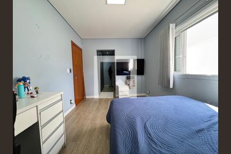 Casa à venda com 4 quartos, 230m² em Jardim Ermida I, Jundiaí