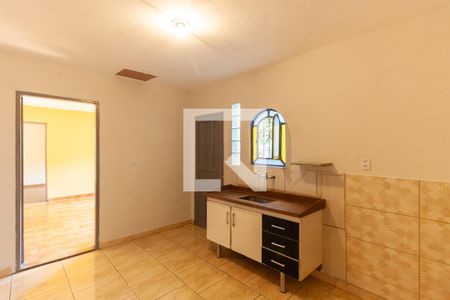 Cozinha de casa para alugar com 1 quarto, 55m² em Jardim Panorama (zona Leste), São Paulo