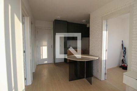 Sala de apartamento para alugar com 2 quartos, 35m² em Jardim Peri Peri, São Paulo