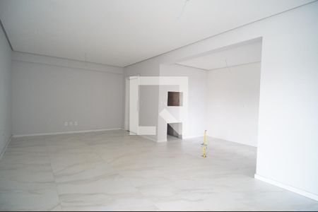 Sala de apartamento à venda com 3 quartos, 150m² em Morro do Espelho, São Leopoldo