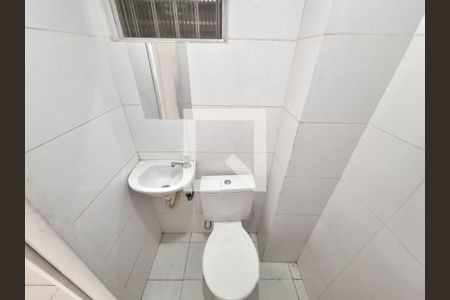 Banheiro  de apartamento para alugar com 1 quarto, 20m² em Centro, Rio de Janeiro