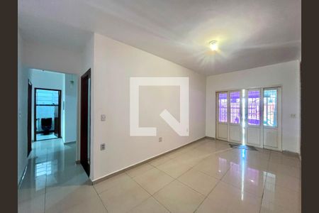 Sala de casa para alugar com 3 quartos, 200m² em Fundacao da Casa Popular, Campinas