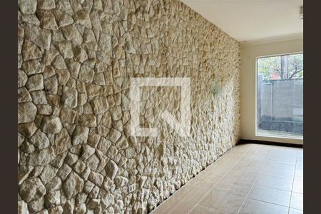 Casa à venda com 3 quartos, 250m² em Vila Romana, São Paulo