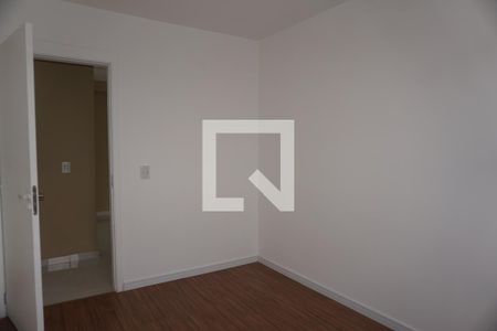 Quarto 1 de apartamento para alugar com 2 quartos, 55m² em Jardim de Lourdes, Embu das Artes