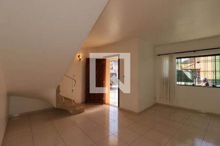 Sala de casa para alugar com 2 quartos, 128m² em Casa Branca, Santo André