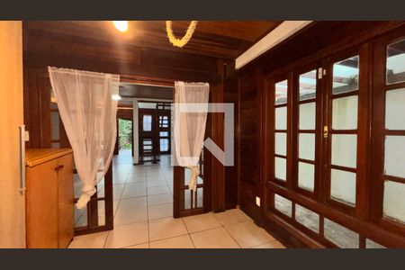 Sala de casa à venda com 4 quartos, 200m² em Jacarepaguá, Rio de Janeiro