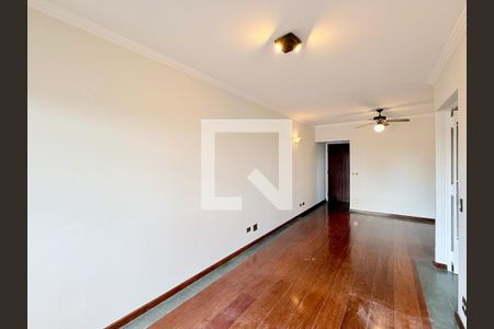 Sala  de apartamento para alugar com 3 quartos, 100m² em Santo Amaro, São Paulo