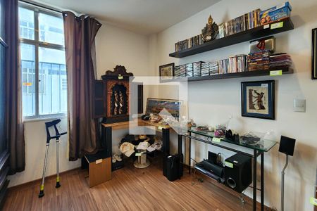 Quarto de apartamento à venda com 2 quartos, 80m² em Grajaú, Rio de Janeiro