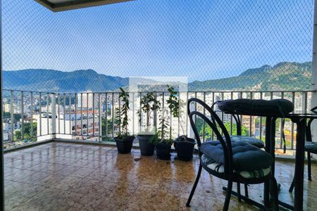 Varanda  de apartamento à venda com 2 quartos, 80m² em Grajaú, Rio de Janeiro