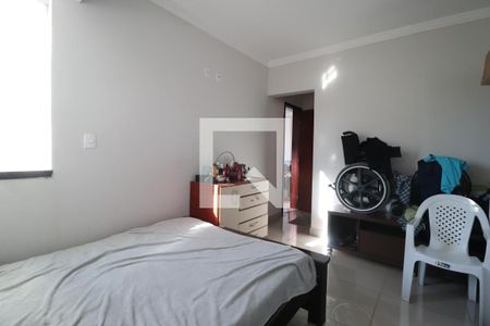 Quarto 1 - Suíte de apartamento para alugar com 2 quartos, 75m² em Santa Mônica, Uberlândia