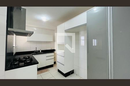 Apartamento à venda com 4 quartos, 137m² em Parque dos Pomares, Campinas