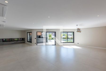 Sala de casa de condomínio à venda com 4 quartos, 516m² em Alphaville, Santana de Parnaíba