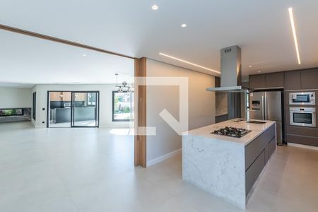 Cozinha de casa de condomínio à venda com 4 quartos, 516m² em Alphaville, Santana de Parnaíba