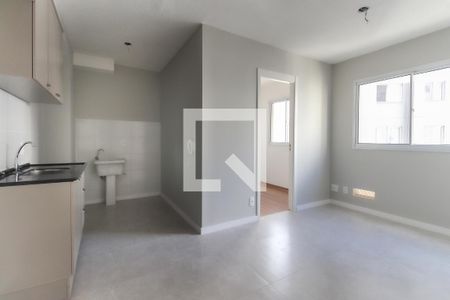 Apartamento à venda com 2 quartos, 34m² em Guaianazes, São Paulo