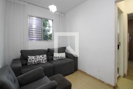 Sala de apartamento à venda com 2 quartos, 56m² em Chácara Agrindus, Taboão da Serra