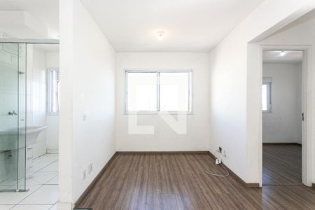 Sala de apartamento para alugar com 2 quartos, 42m² em Chácara Califórnia, São Paulo