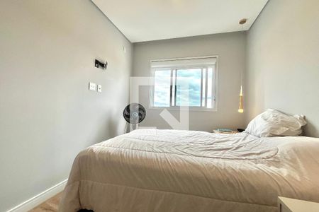 Suite de apartamento para alugar com 2 quartos, 68m² em Jardim Prudência, São Paulo