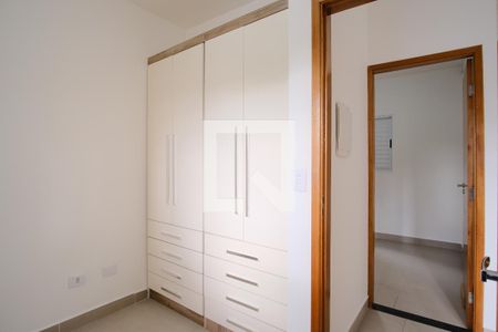 Quarto 2 de apartamento para alugar com 2 quartos, 55m² em Vila Carrão, São Paulo