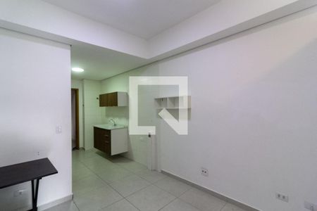 Sala de apartamento para alugar com 1 quarto, 30m² em Jardim Sabara, São Paulo