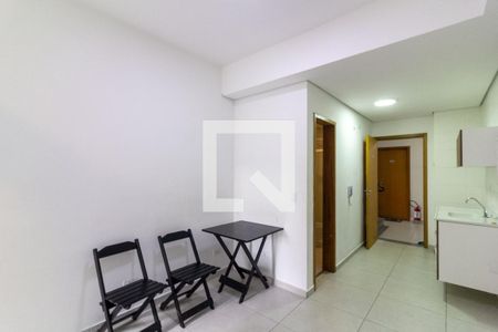 Sala de apartamento para alugar com 1 quarto, 30m² em Jardim Sabara, São Paulo