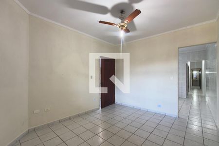 Sala de casa para alugar com 2 quartos, 104m² em Jardim Melvi, Praia Grande
