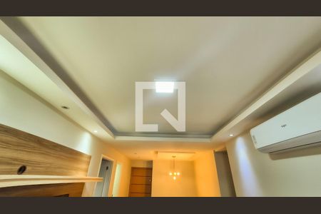 Sala de apartamento à venda com 3 quartos, 85m² em Irajá, Rio de Janeiro