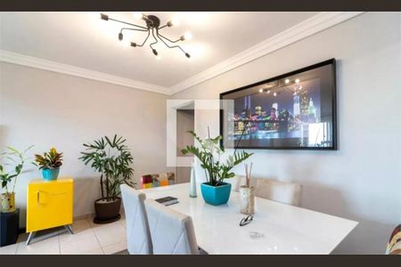 Apartamento à venda com 3 quartos, 76m² em Jardim Sonia, São Paulo