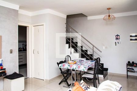 Casa de Condomínio à venda com 3 quartos, 80m² em Vila Lucia, São Paulo