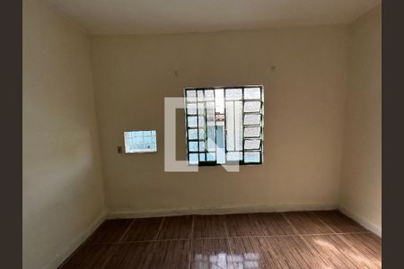 Quarto 1 de casa para alugar com 2 quartos, 85m² em Cabuís, Nilópolis