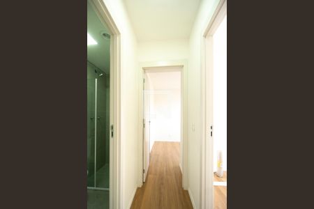Corredor dos quartos de apartamento para alugar com 2 quartos, 43m² em Tatuapé, São Paulo