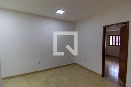 Apartamento para alugar com 2 quartos, 80m² em Baldeador, Niterói