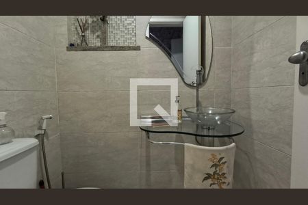 Lavabo de casa de condomínio à venda com 4 quartos, 250m² em Vargem Pequena, Rio de Janeiro