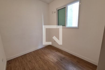 Quarto 1 de apartamento para alugar com 2 quartos, 39m² em Vila Vitória, Santo André