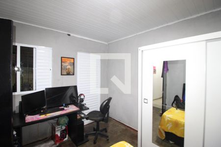 Quarto 1 de casa à venda com 2 quartos, 129m² em Vila Carmosina, São Paulo