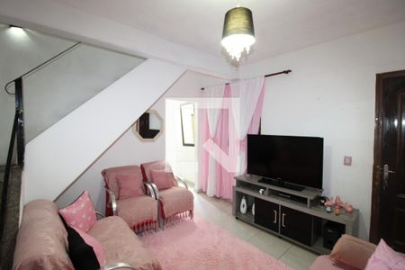 Sala de casa à venda com 2 quartos, 129m² em Vila Carmosina, São Paulo