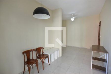 Sala de apartamento para alugar com 2 quartos, 56m² em Tijuca, Rio de Janeiro