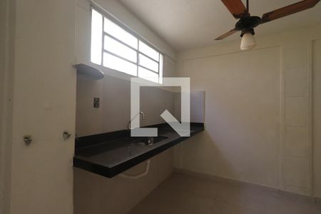 Cozinha de apartamento para alugar com 2 quartos, 55m² em Vila Virginia, Ribeirão Preto