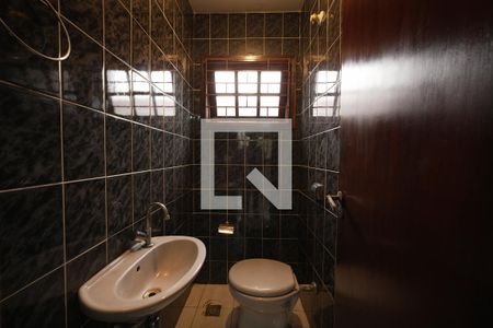 lavar de casa para alugar com 4 quartos, 200m² em Cajuru, Curitiba
